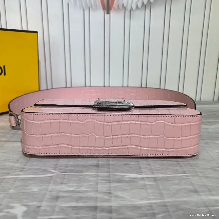 Cheap Medium Crocodile In Tiffany Leather Baguette Bag Fendi Pink 0604